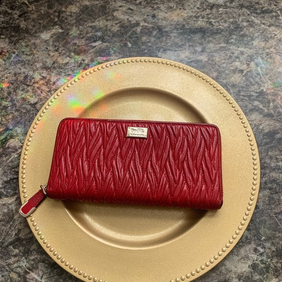 Red Coach Leather Wallet - Picture 10 of 13